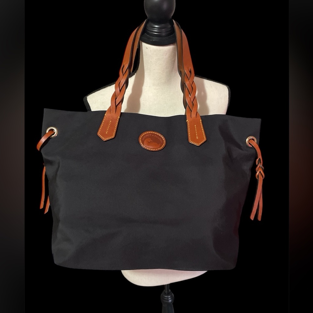 Dooney and Bourke nylon tote bag